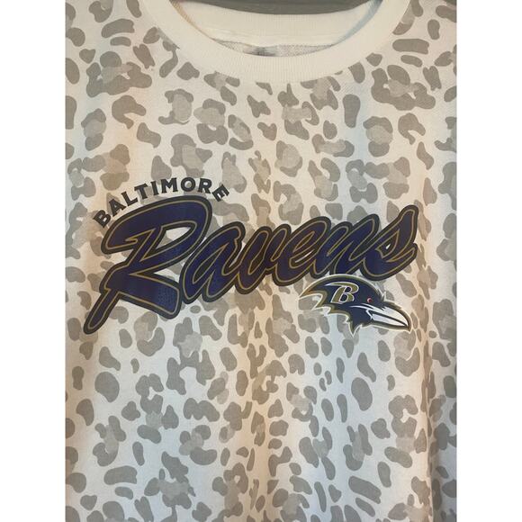 Game Day Couture - cheetah print Baltimore Raven crew neck size Medium - Picture 6 of 7